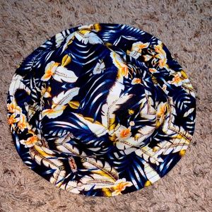 Tropical bucket hat